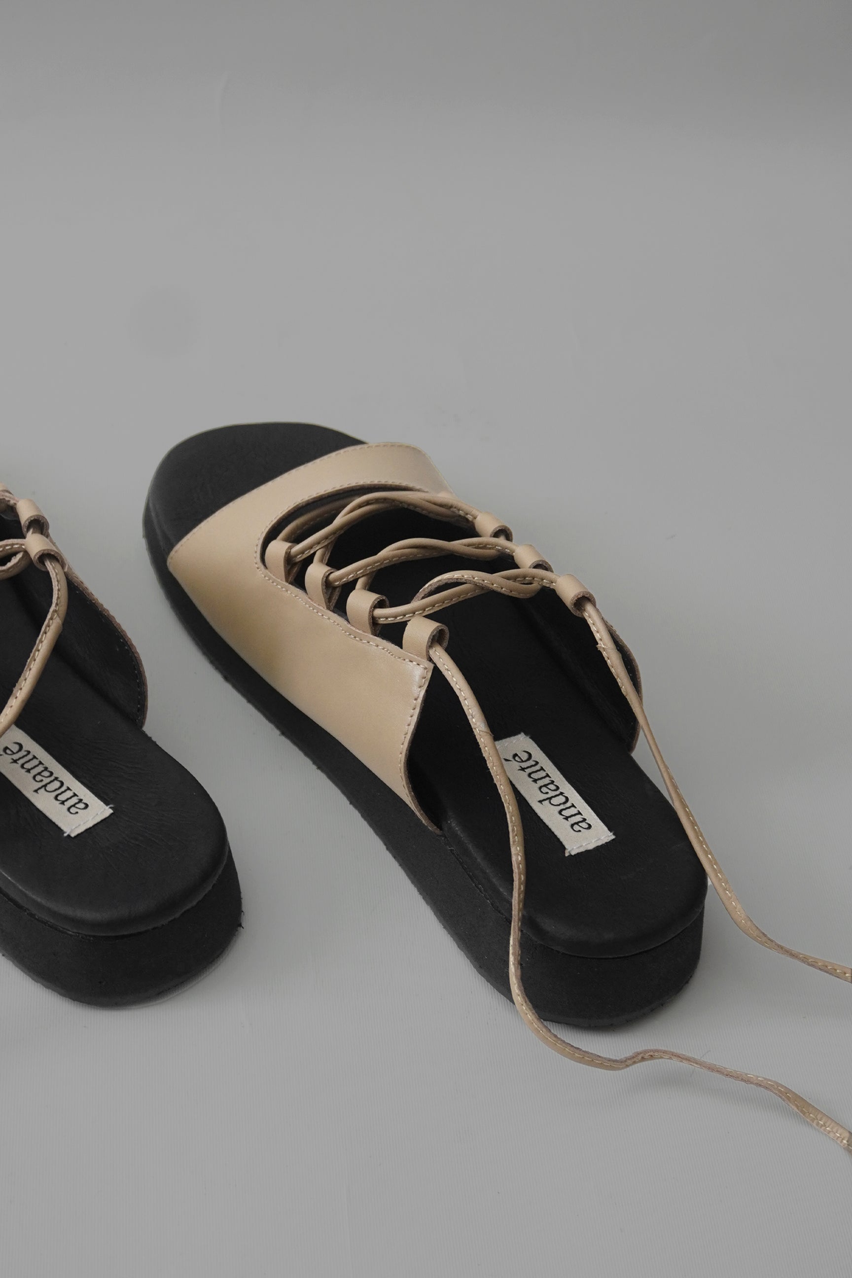 andanté | The Roma Sandal in Sand